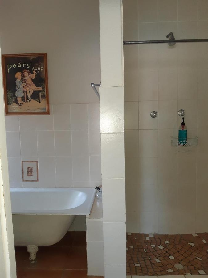 Sutherland Guest House Экстерьер фото